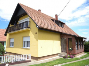 Apartment Balatonbereny 9